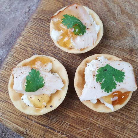 Canape shells with smoked chicken Canape shells with smoked chicken